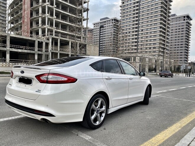Ford Fusion 2013, 130,000 km - 1.5 л - Bakı