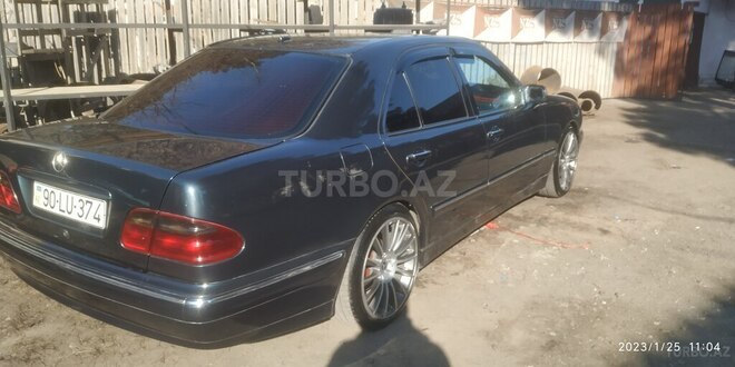 Mercedes E 270 1999, 317,000 km - 2.7 л - Bakı