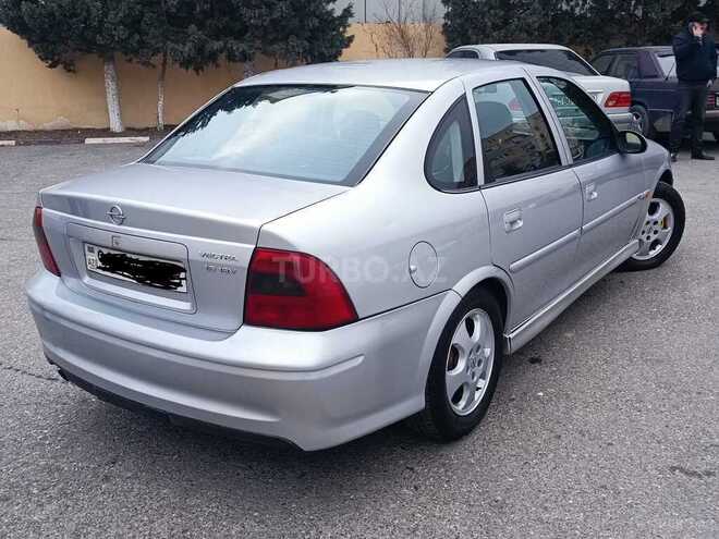 Opel Vectra 2001, 301,212 km - 1.6 l - Bakı