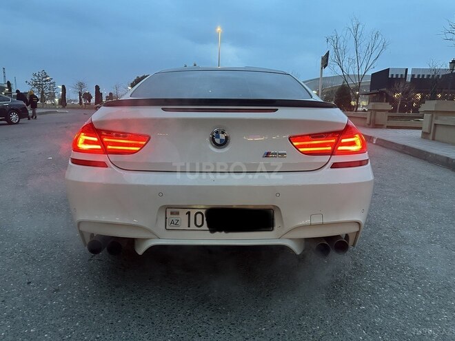 BMW M6 2013, 101,000 km - 4.4 л - Bakı