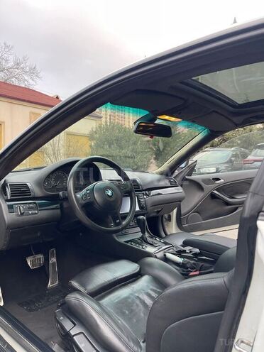 BMW 320 2005, 243,000 km - 2.0 л - Bakı
