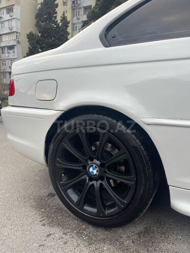 BMW 320 2005, 243,000 km - 2.0 л - Bakı