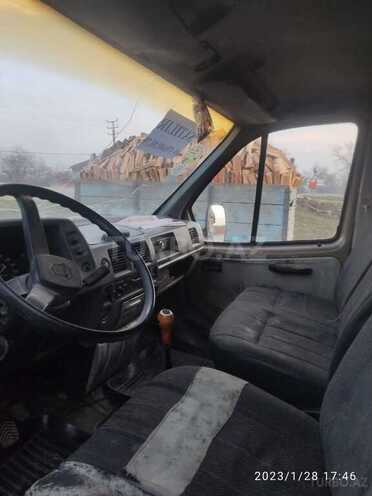 GAZ 33021 1997, 144,000 km - 2.4 l - Quba