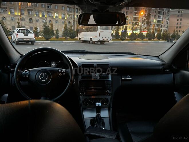 Mercedes C 230 2004, 280,000 km - 1.8 l - Sumqayıt