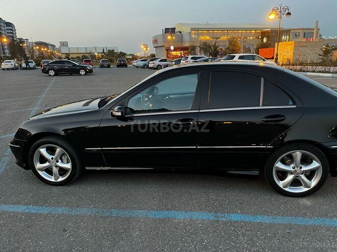 Mercedes C 230 2004, 280,000 km - 1.8 l - Sumqayıt