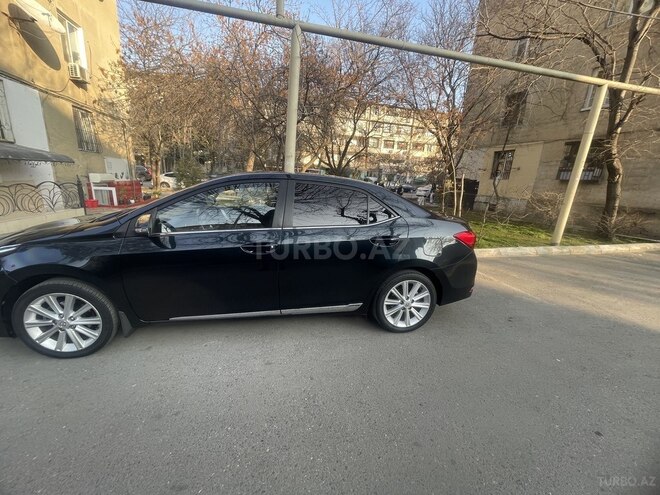 Toyota Corolla 2014, 117,000 km - 1.6 l - Bakı
