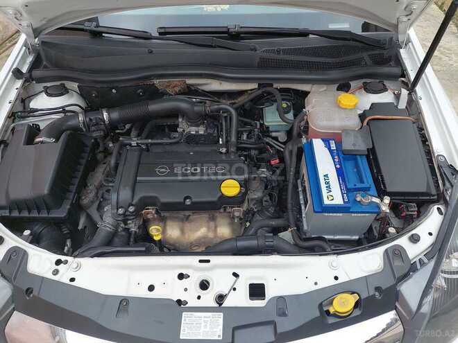 Opel Astra 2009, 281,875 km - 1.4 l - Bakı