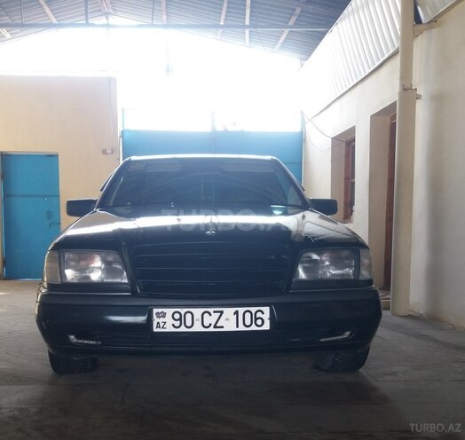 Mercedes C 220 1994, 295,766 km - 2.2 l - Samux