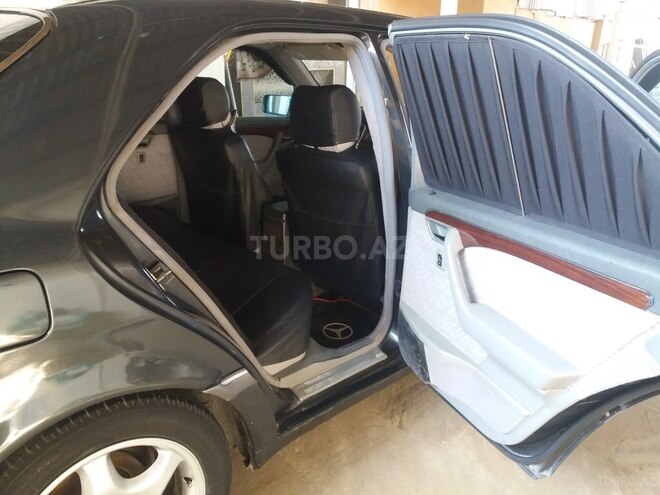 Mercedes C 220 1994, 295,766 km - 2.2 l - Samux