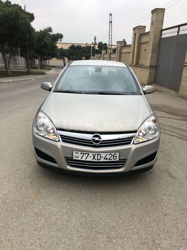 Opel Astra 2007, 160,000 km - 1.4 л - Bakı