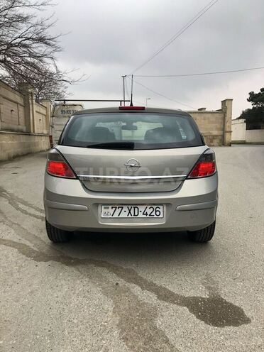 Opel Astra 2007, 160,000 km - 1.4 л - Bakı