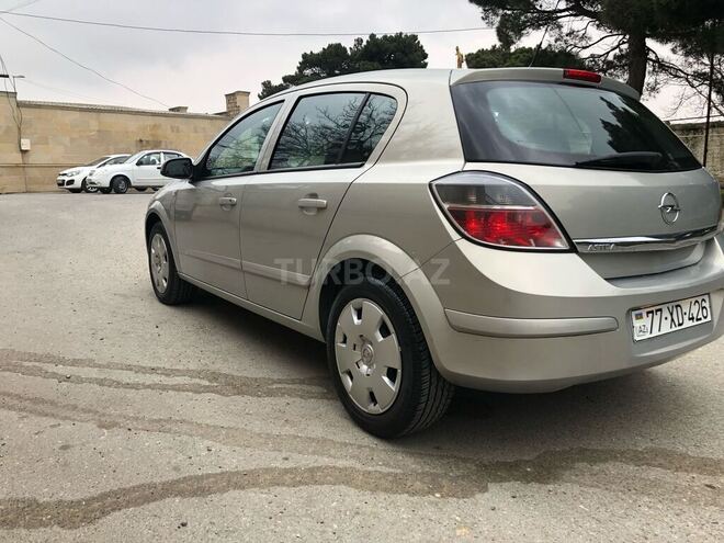 Opel Astra 2007, 160,000 km - 1.4 л - Bakı