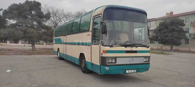 Mercedes  1990, 701,925 km - 11.0 л - Bakı