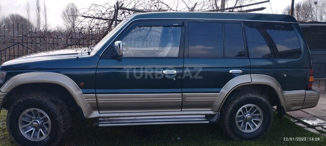 Mitsubishi Pajero 1992, 430,000 km - 2.5 l - Bakı