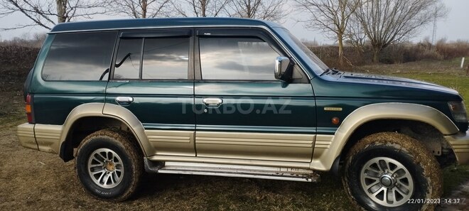 Mitsubishi Pajero 1992, 430,000 km - 2.5 l - Bakı