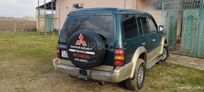 Mitsubishi Pajero 1992, 430,000 km - 2.5 l - Bakı