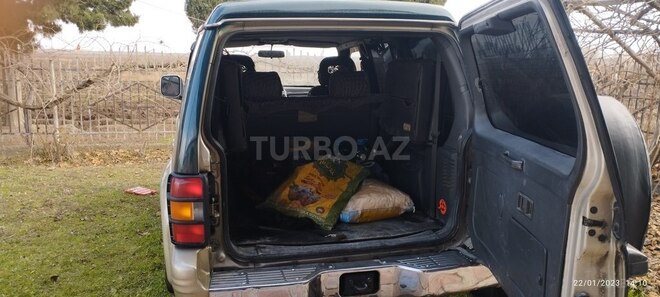 Mitsubishi Pajero 1992, 430,000 km - 2.5 l - Bakı