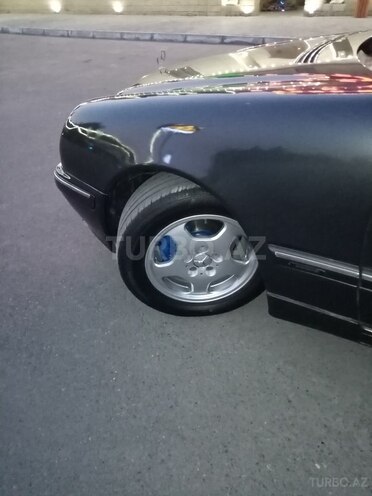 Mercedes E 220 1999, 309,666 km - 2.2 l - Yevlax