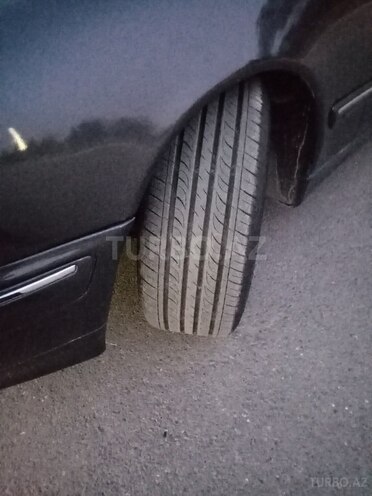 Mercedes E 220 1999, 309,666 km - 2.2 l - Yevlax