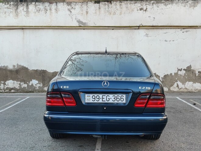 Mercedes E 270 1999, 521,000 km - 2.7 l - Bakı