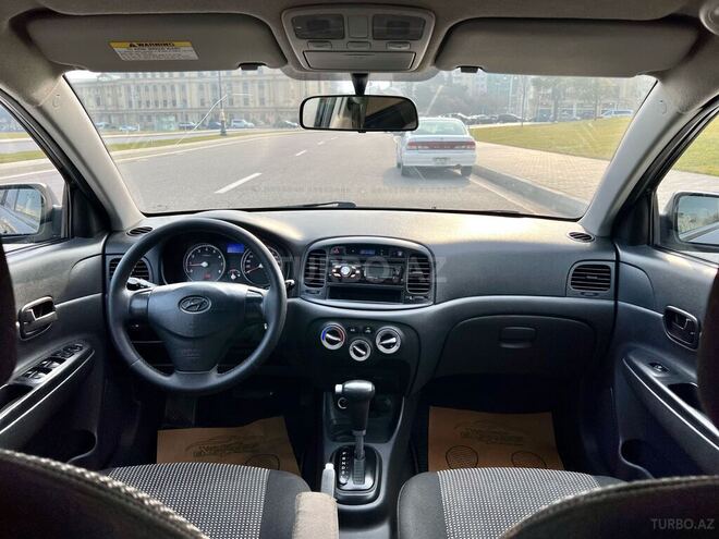 Hyundai Accent 2010, 204,000 km - 1.4 л - Bakı