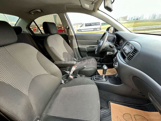 Hyundai Accent 2010, 204,000 km - 1.4 л - Bakı