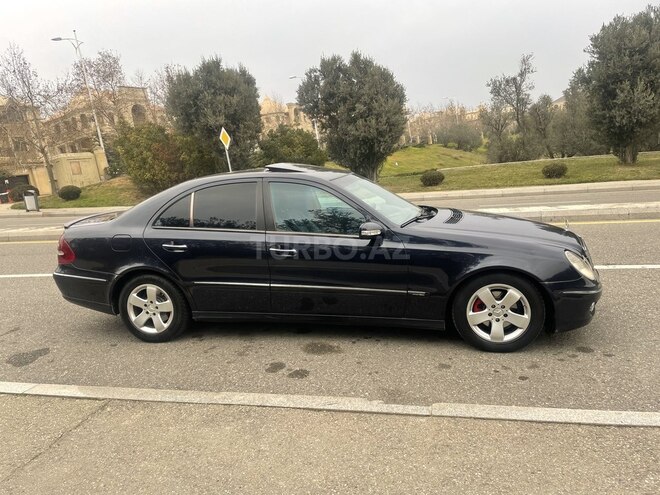 Mercedes E 220 2002, 368,617 km - 2.2 л - Bakı