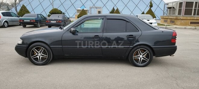 Mercedes C 180 1996, 253,177 km - 1.8 l - Bakı
