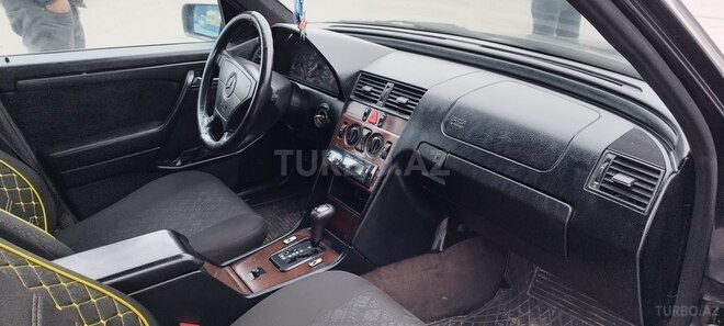 Mercedes C 180 1996, 253,177 km - 1.8 l - Bakı