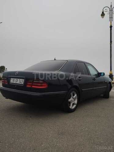 Mercedes E 230 1966, 370,000 km - 2.3 л - Sumqayıt
