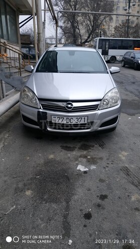 Opel Astra 2006, 258,000 km - 1.3 l - Bakı
