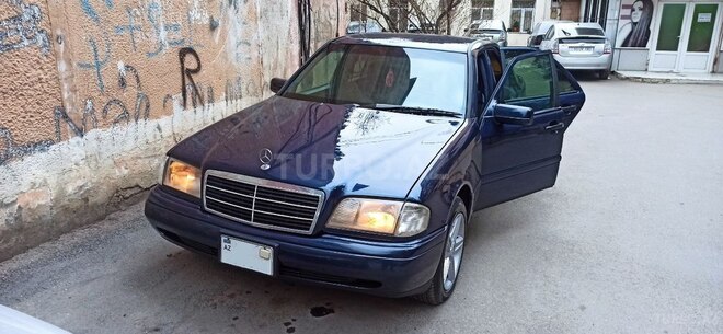 Mercedes C 200 1994, 329,152 km - 2.0 l - Bakı