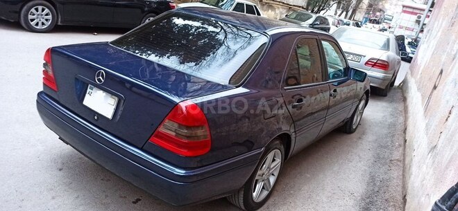 Mercedes C 200 1994, 329,152 km - 2.0 l - Bakı