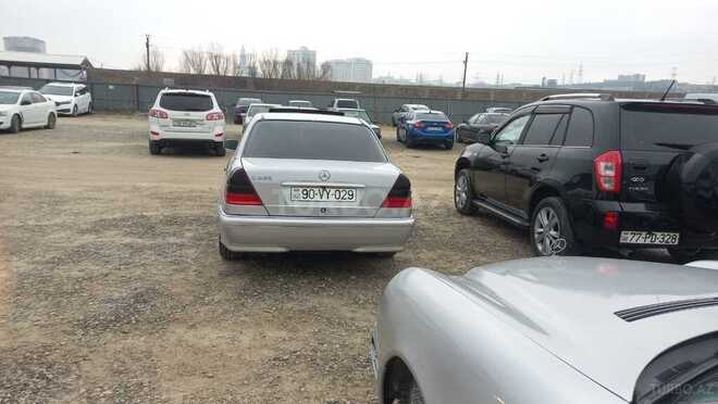Mercedes C 240 1997, 340,372 km - 2.4 l - Bakı