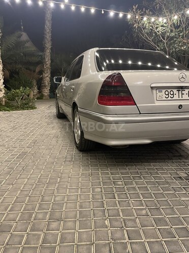 Mercedes C 180 1997, 320,000 km - 1.8 l - Bakı