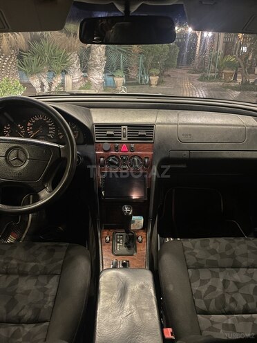 Mercedes C 180 1997, 320,000 km - 1.8 l - Bakı