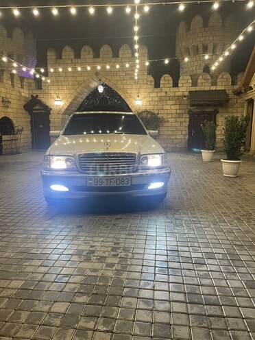 Mercedes C 180 1997, 320,000 km - 1.8 l - Bakı