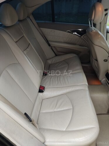 Mercedes E 240 2002, 262,700 km - 2.4 л - Bakı
