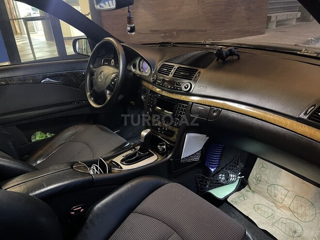 Mercedes E 220 2004, 512,000 km - 2.2 l - Bakı