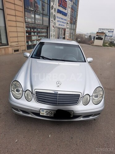Mercedes E 220 2006, 271,300 km - 2.2 l - Bakı