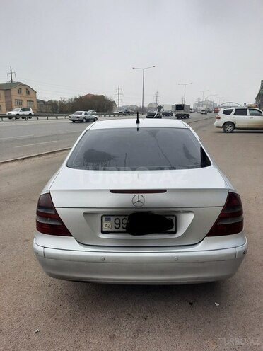 Mercedes E 220 2006, 271,300 km - 2.2 l - Bakı