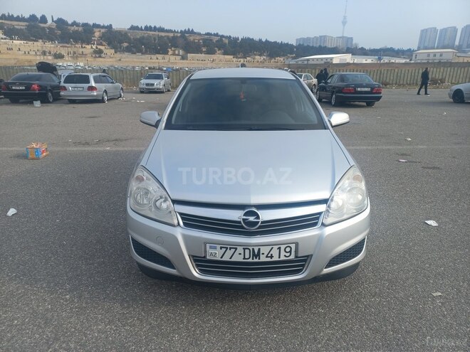 Opel Astra 2009, 178,000 km - 1.3 l - Cəlilabad