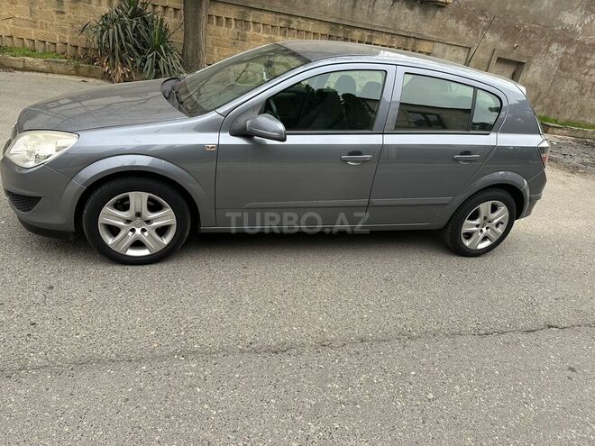 Opel Astra 2007, 160,000 km - 1.3 л - Bakı