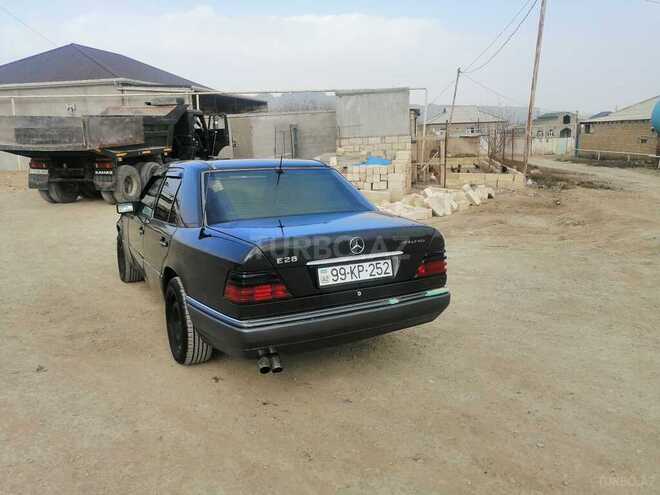 Mercedes E 280 1994, 477,000 km - 2.8 l - Bakı