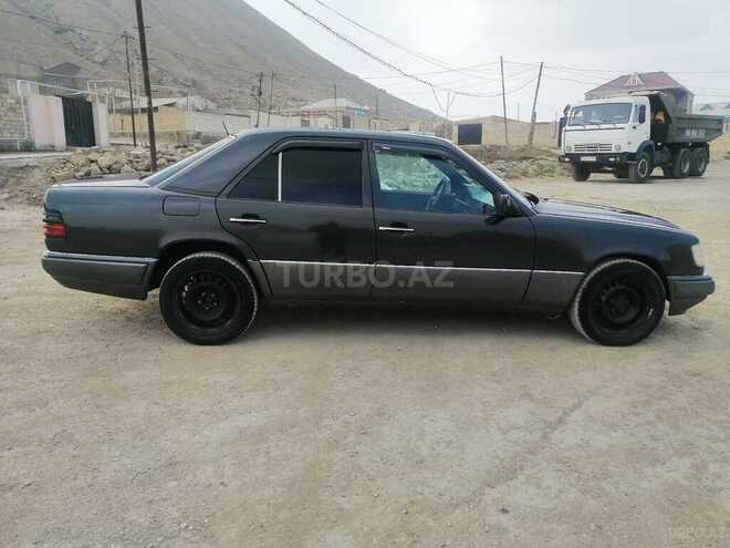 Mercedes E 280 1994, 477,000 km - 2.8 l - Bakı