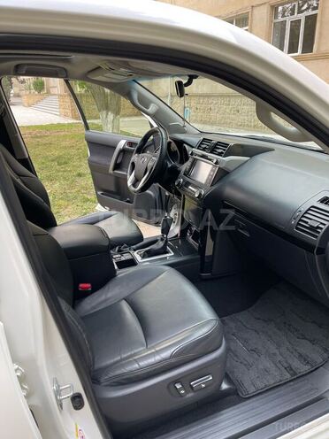 Toyota Prado 2015, 101,000 km - 2.7 л - Bakı