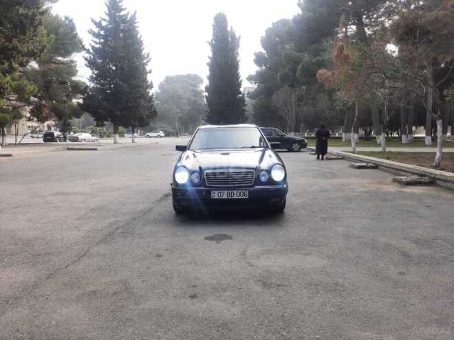 Mercedes E 240 1998, 240,000 km - 2.4 l - Sumqayıt