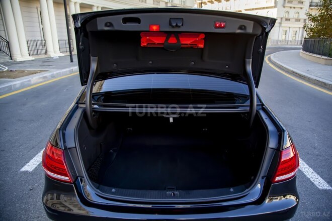Mercedes E 350