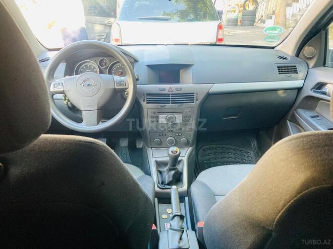 Opel Astra 2005, 189,000 km - 1.4 л - Bakı