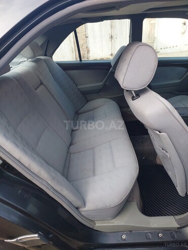 Mercedes C 220 1995, 300,000 km - 2.2 l - Sumqayıt